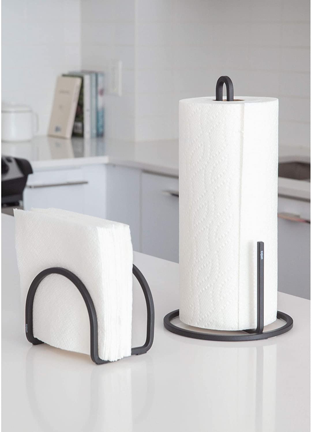 
Umbra Squire Stand-Up Paper Towel Holder with Bent Metal Wire Design and Black Finish for Kitchen or Bathroom 6