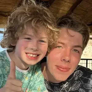 avatar thumb