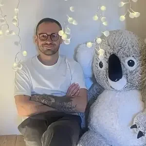 avatar thumb