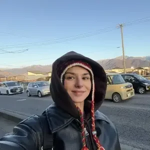 avatar thumb