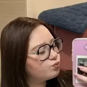 avatar thumb