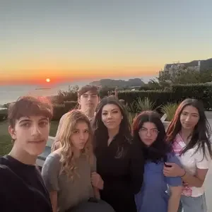 avatar thumb