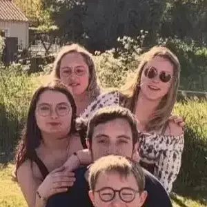 avatar thumb