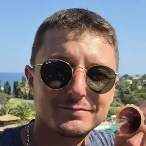 avatar thumb